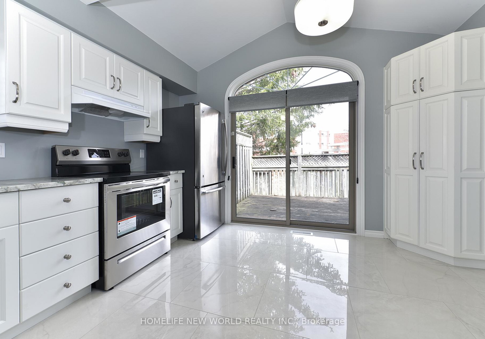 185-north-centre-road-london-north-ontario-x12163815
