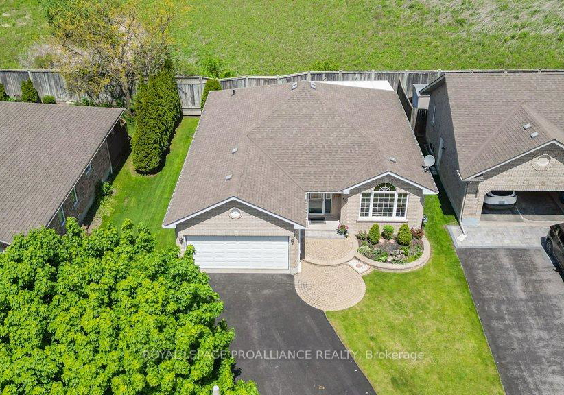 60-hemlock-crescent-belleville-ontario-x12163929