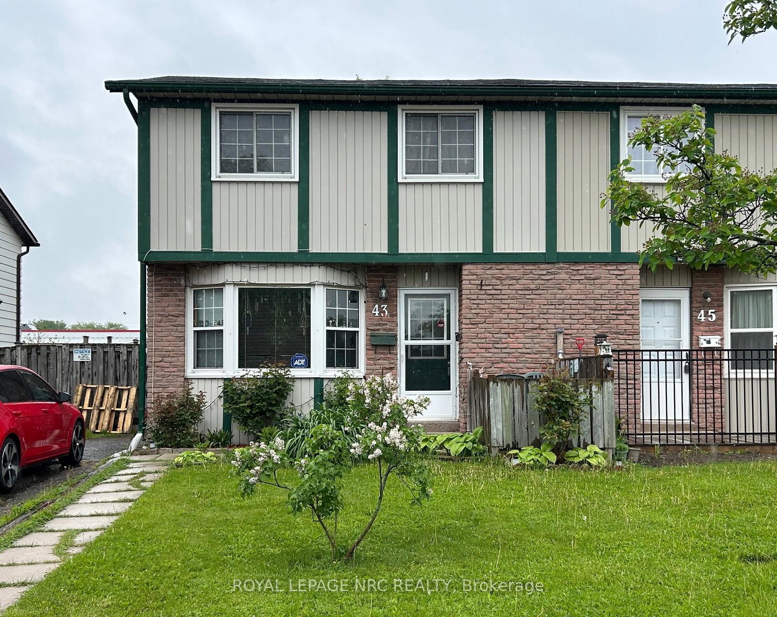 43-canterbury-drive-st-catharines-ontario-x12163946
