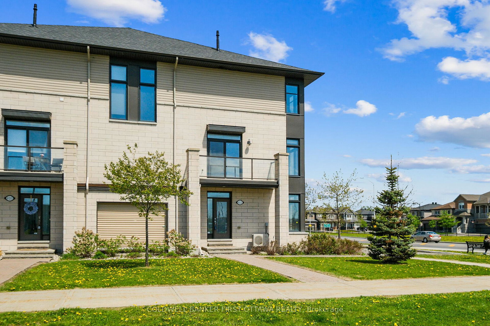 612-chaperal-private-ottawa-ontario-x12164216