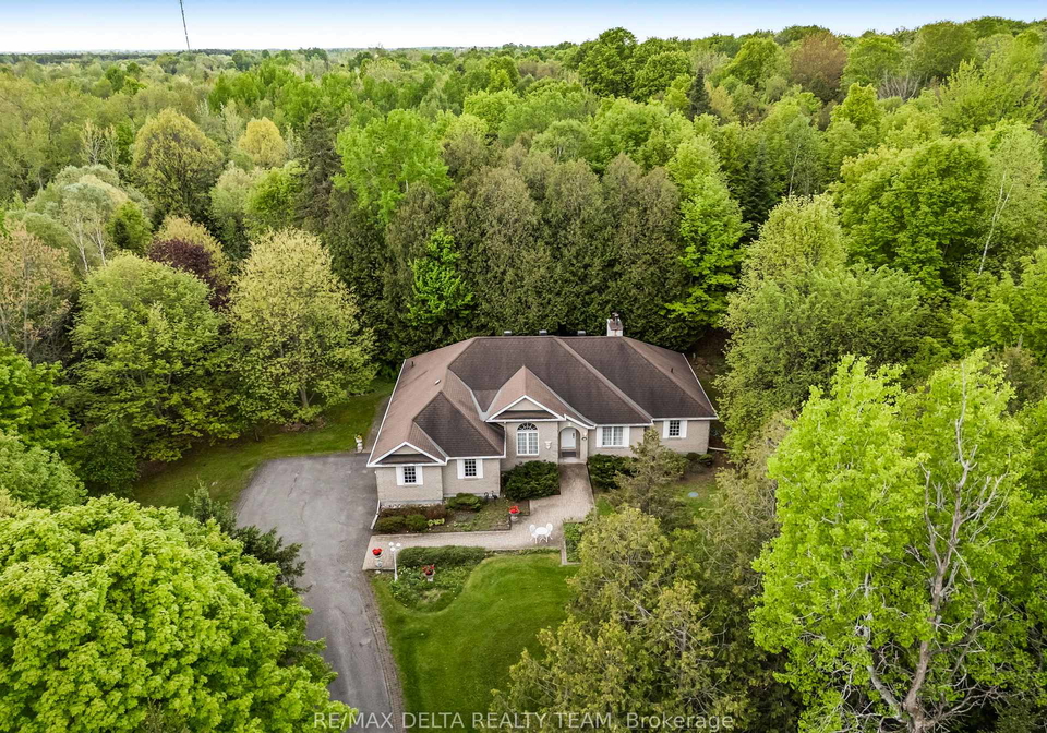 6316-elkwood-drive-ottawa-ontario-x12164585
