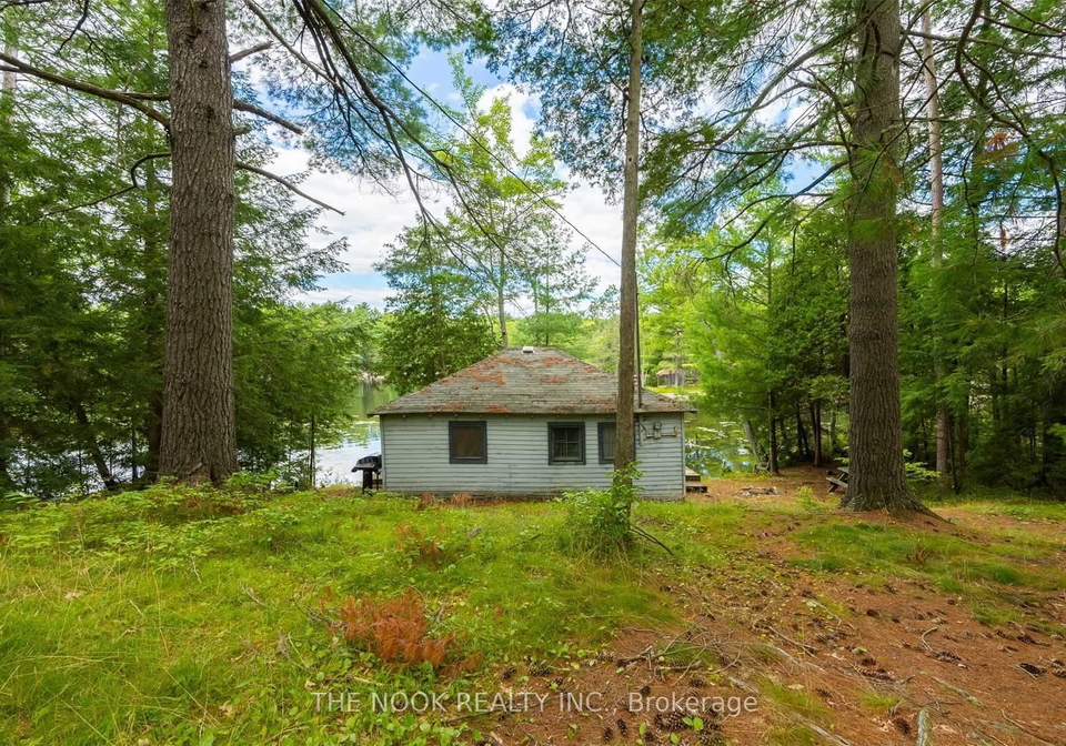 1140-pine-path-frontenac-ontario-x12165353
