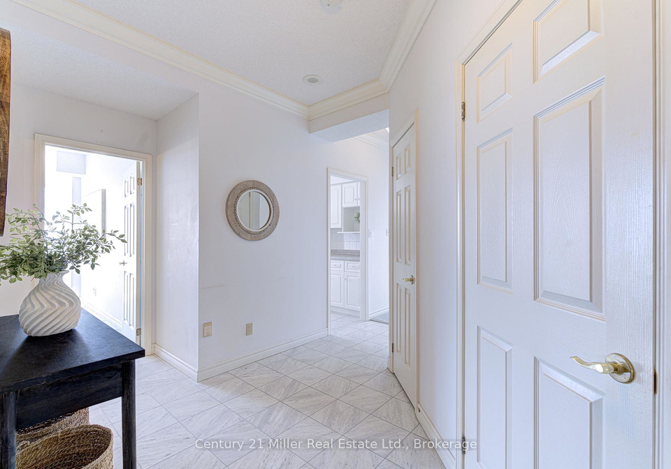 67-caroline-street-s-hamilton-ontario-x12165362