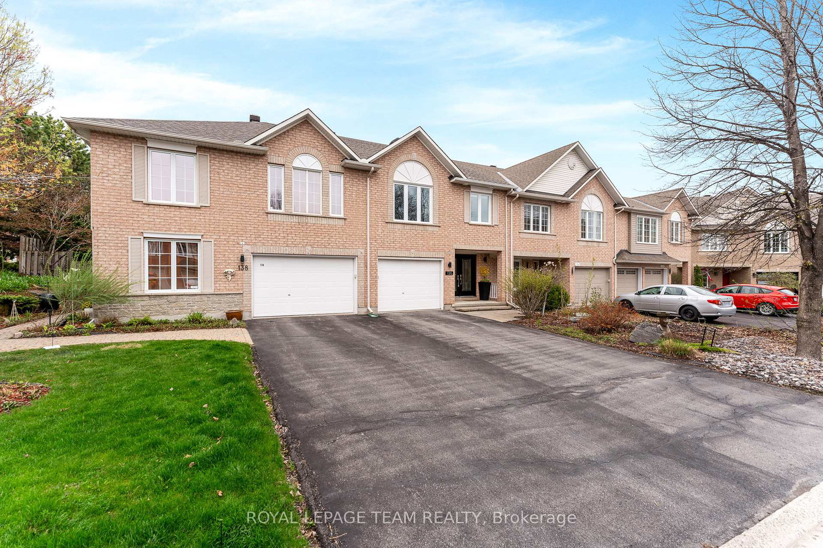 136-macassa-circle-kanata-ontario-x12165444