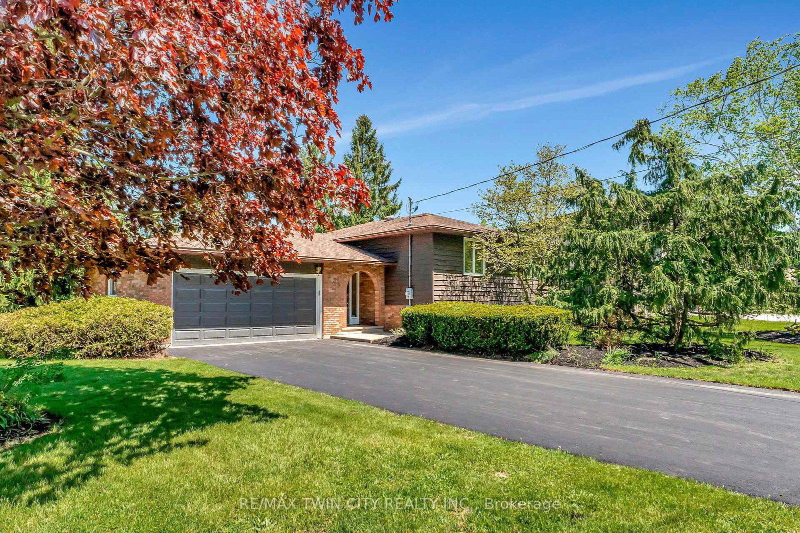 332-piper-street-north-dumfries-ontario-x12165518