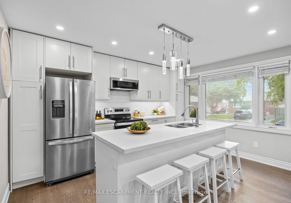 342-east-15th-street-hamilton-ontario-x12165532