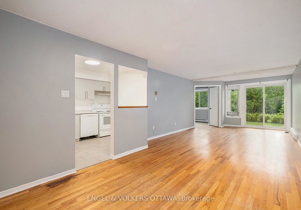 35-robinson-avenue-ottawa-ontario-x12165552