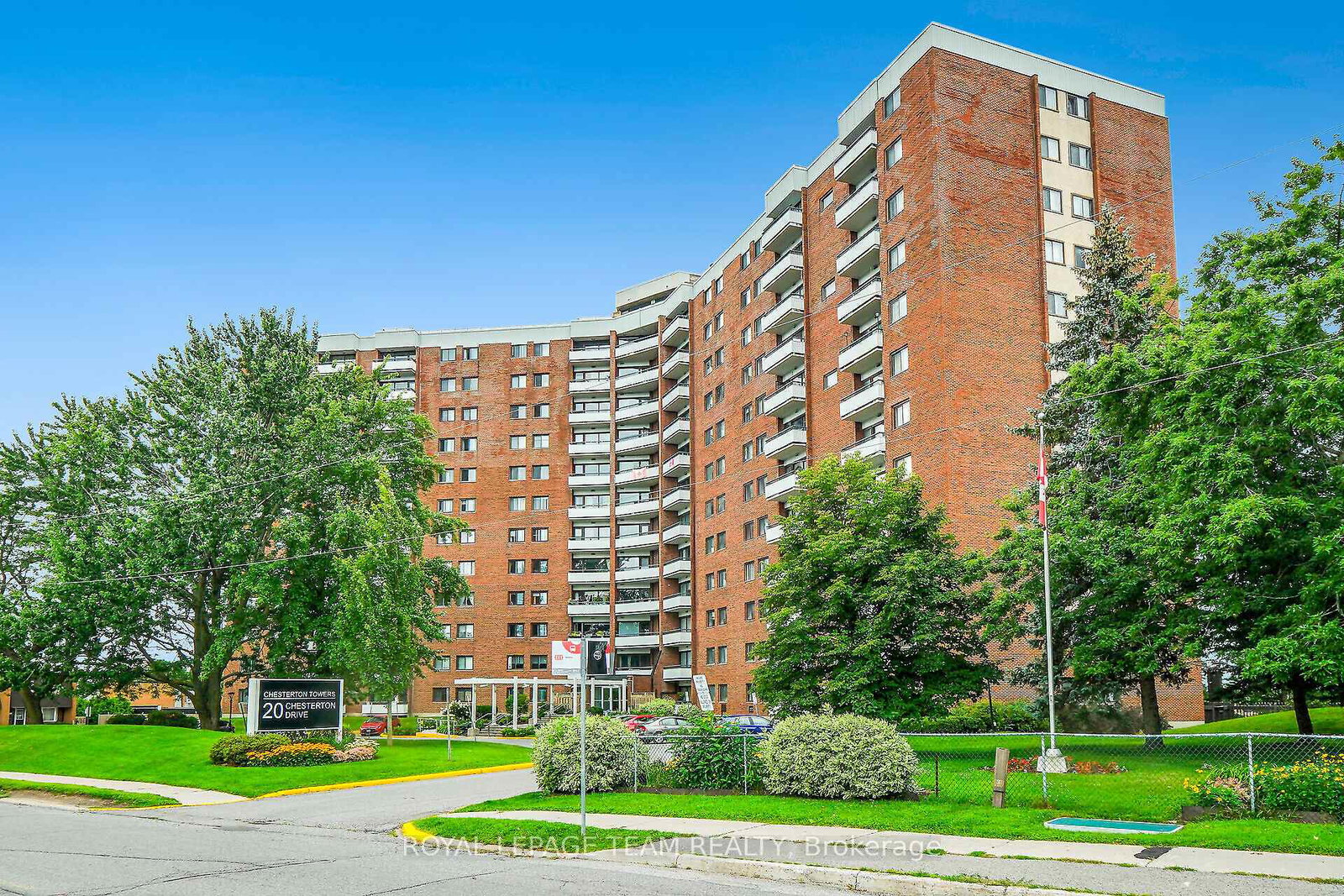 20-chesterton-drive-ottawa-ontario-x12165719