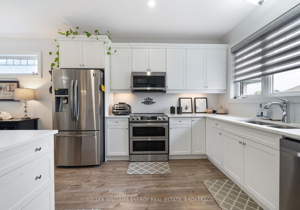 53-mercedes-drive-belleville-ontario-x12165756