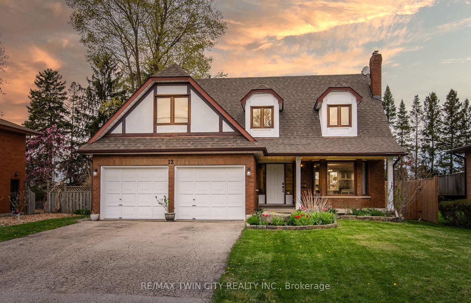 12-sunrise-drive-kitchener-ontario-x12165939
