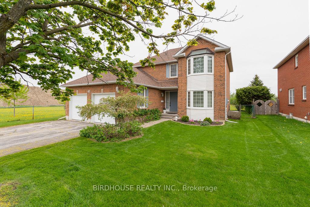 42-walker-street-kawartha-lakes-ontario-x12165948
