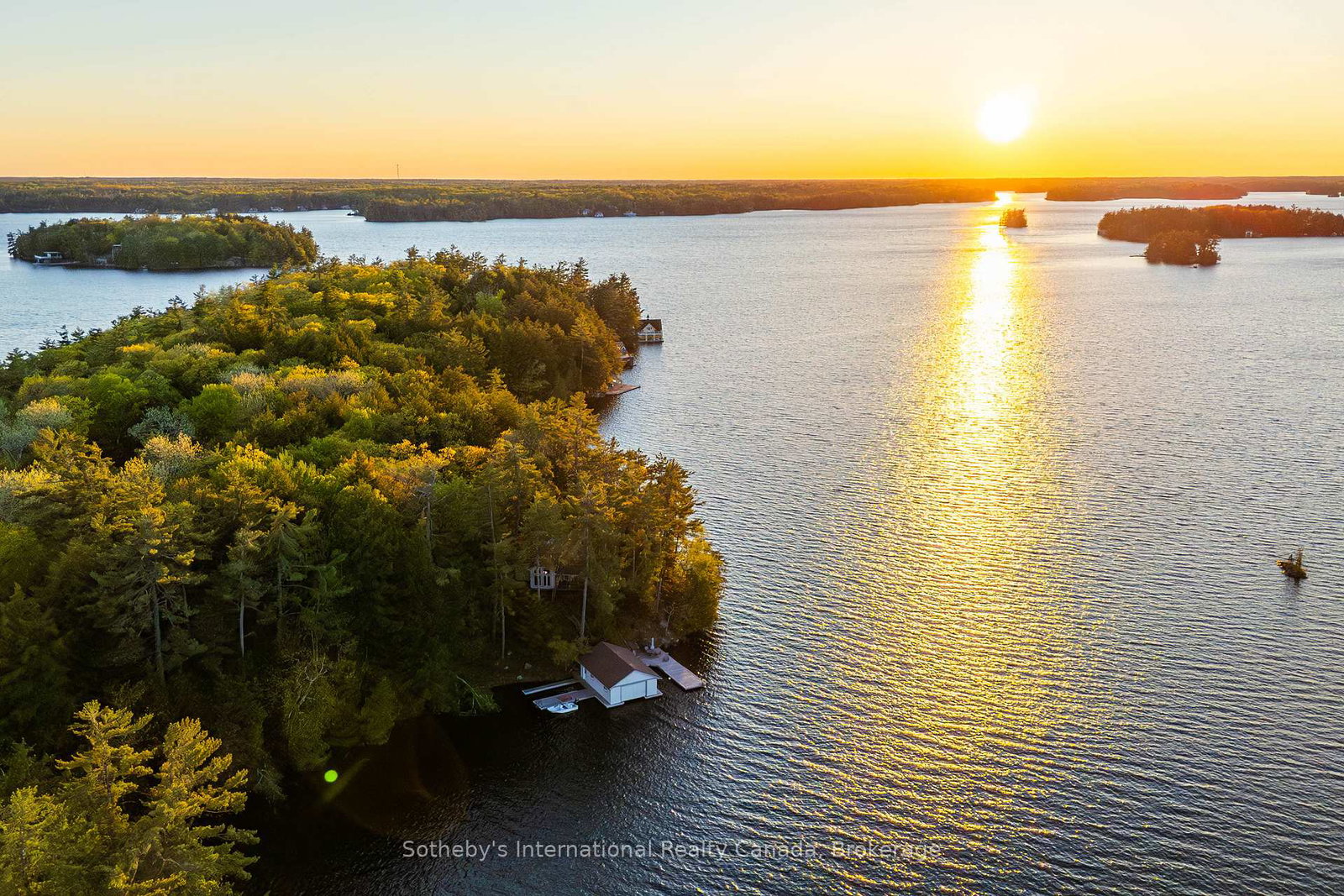1-shaw-island-muskoka-lakes-ontario-x12166006