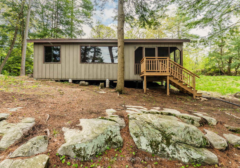 1470-is-90-island-georgian-bay-ontario-x12166096