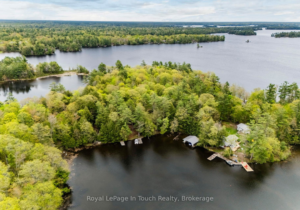 1470-is-90-island-georgian-bay-ontario-x12166096