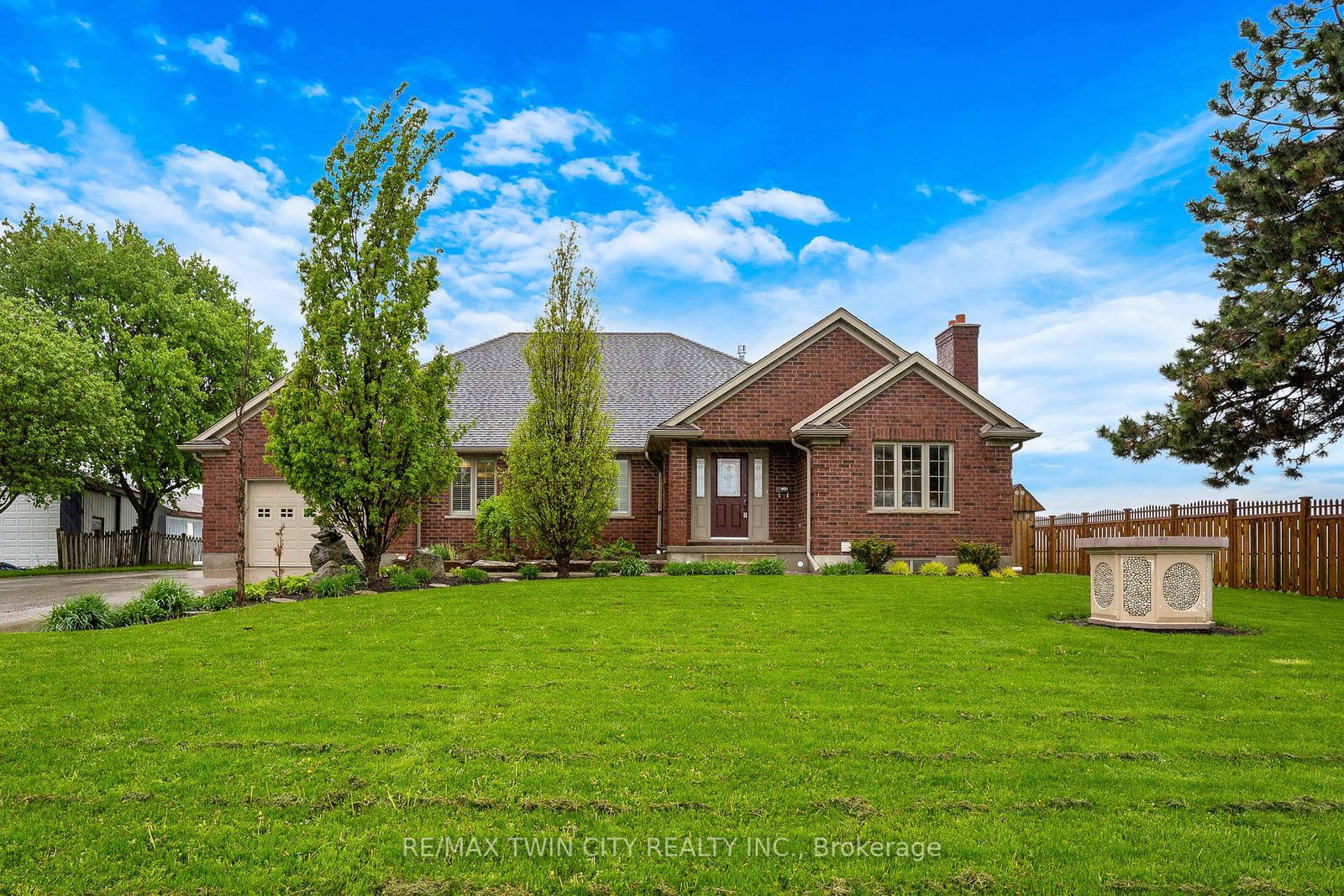 1788-lobsinger-line-woolwich-ontario-x12166341