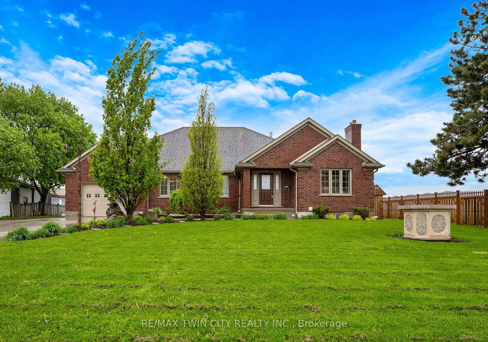 1788-lobsinger-line-woolwich-ontario-x12166341