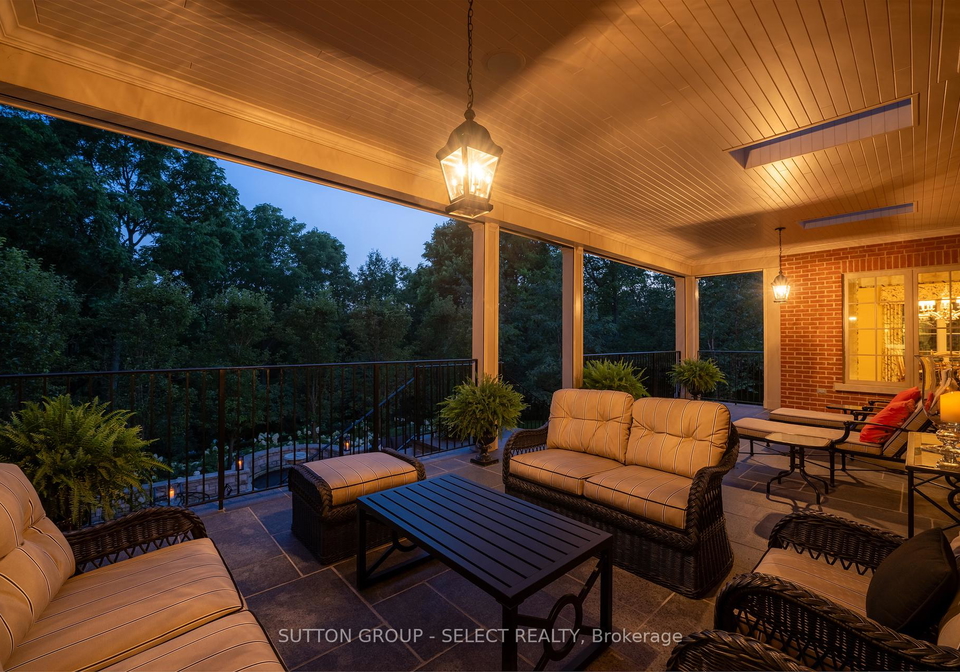 1597-gloucester-road-london-north-ontario-x12166459