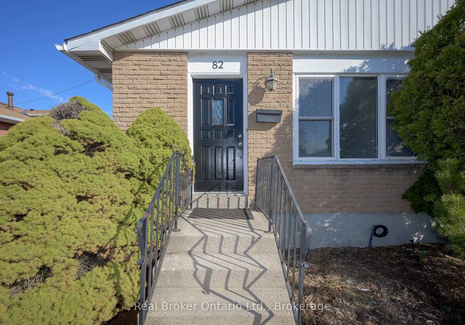 82-lampman-crescent-thorold-ontario-x12166476