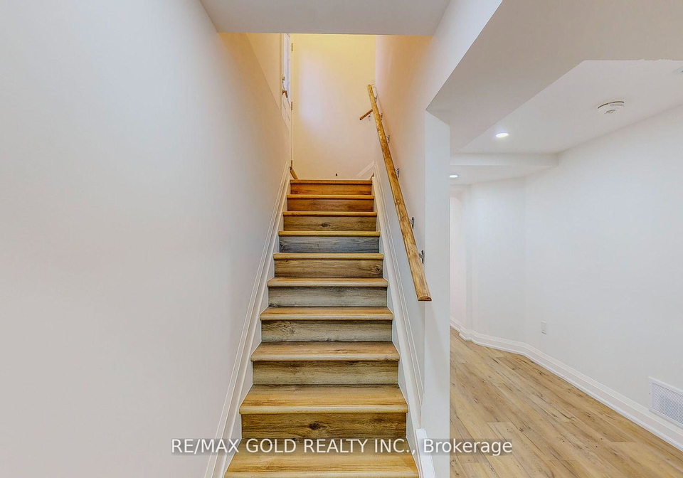 524-st-moritz-avenue-waterloo-ontario-x12166483