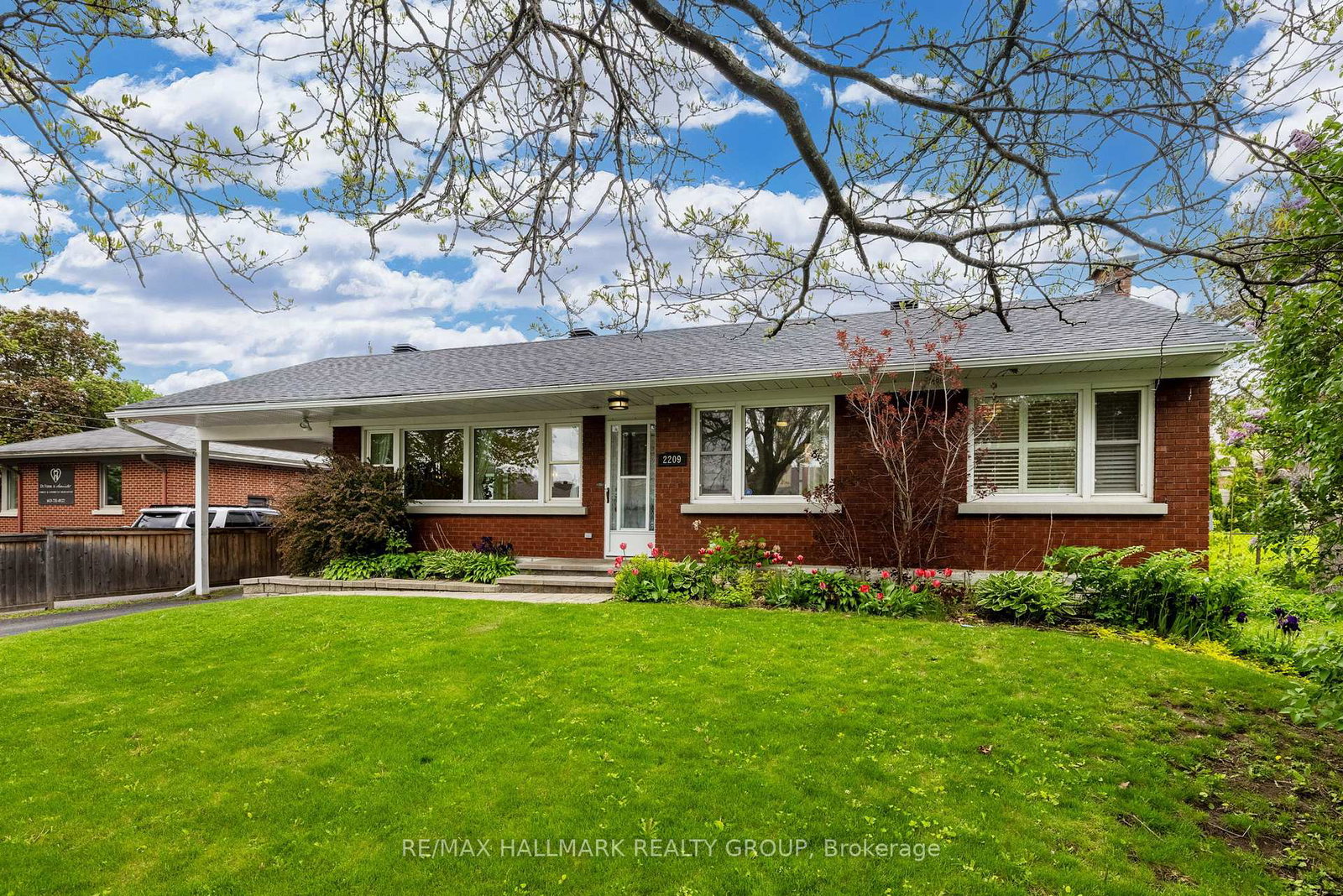 2209-utah-street-ottawa-ontario-x12166519