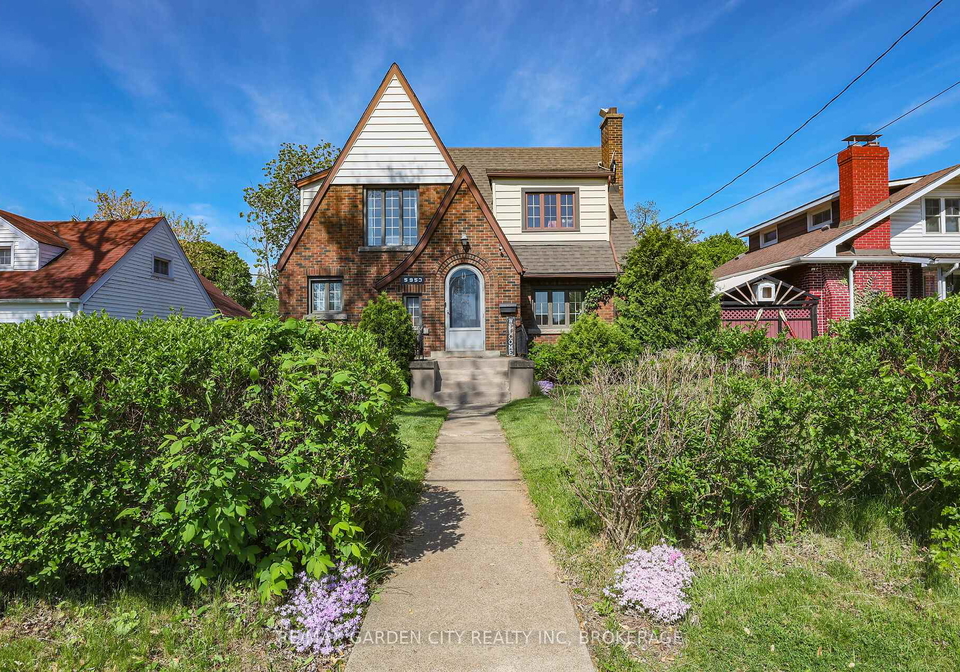 5953-carlton-avenue-niagara-falls-ontario-x12166525
