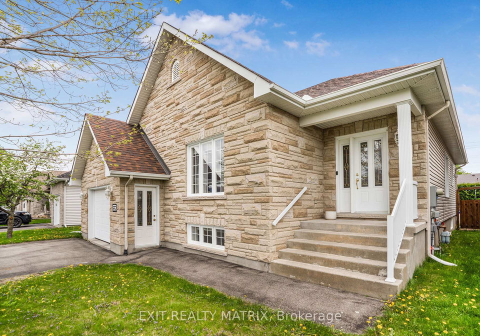 652-des-erables-promenade-casselman-ontario-x12166594