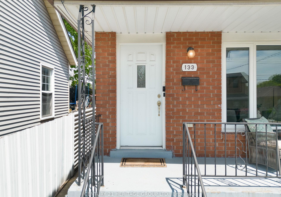 133-picton-street-e-hamilton-ontario-x12166723