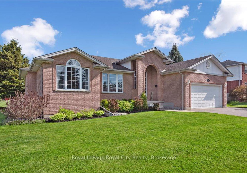 17-st-boniface-drive-woolwich-ontario-x12166771