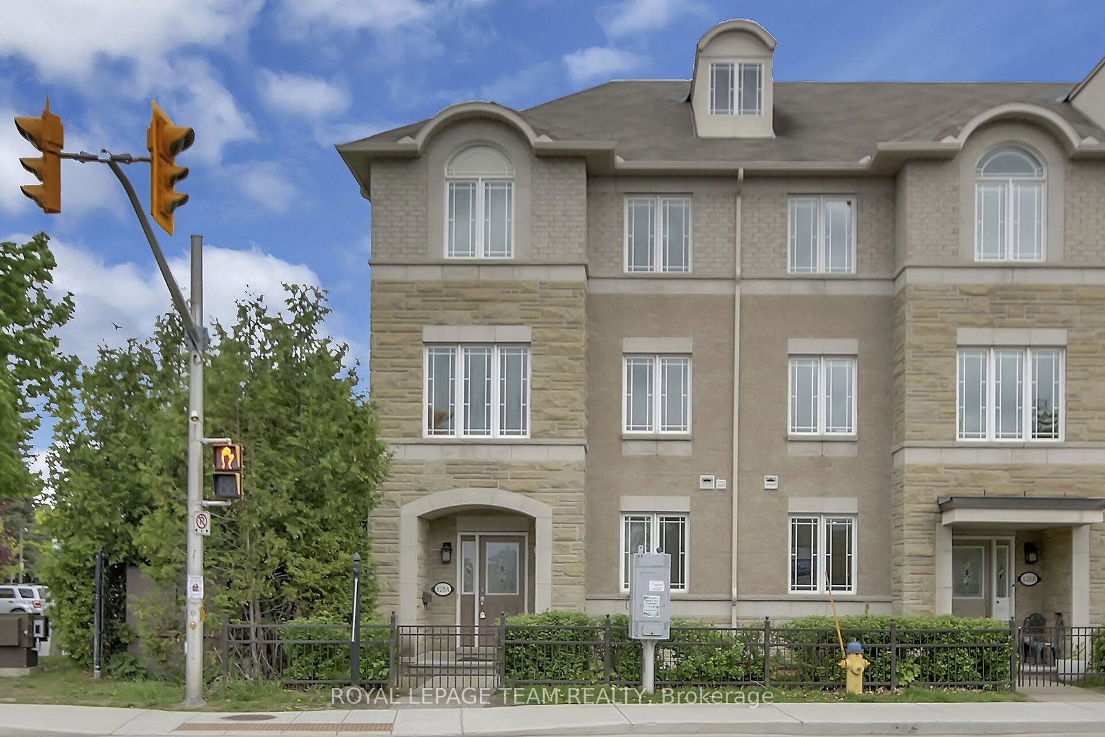 128a-centrepointe-drive-ottawa-ontario-x12166843