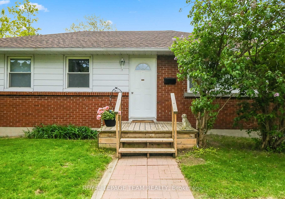 16-sandy-avenue-ottawa-ontario-x12167107