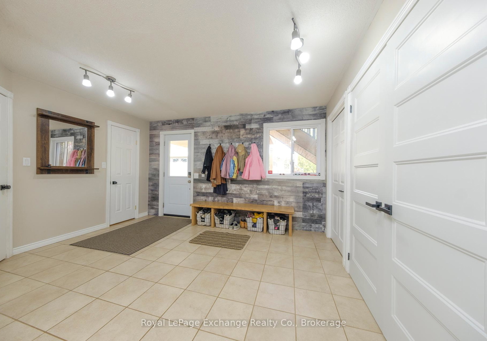 425-elgin-street-huron-kinloss-ontario-x12167277