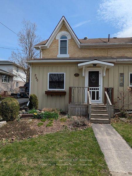 260-wellington-street-e-wellington-north-ontario-x12167579