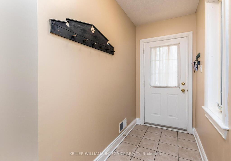 72-castle-glen-crescent-kanata-ontario-x12168040
