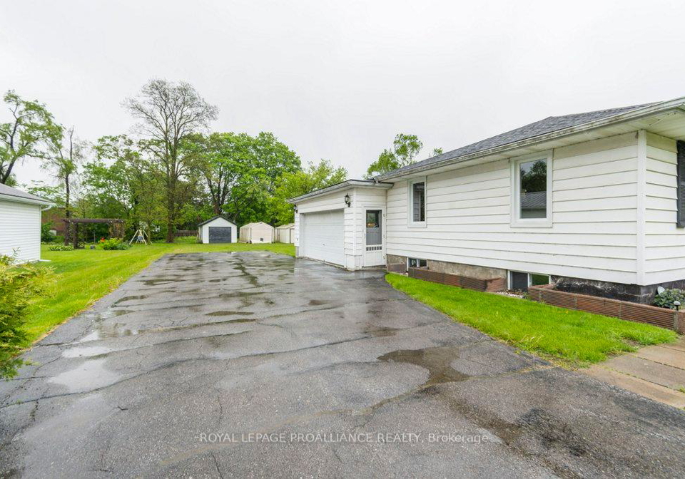 526-glen-miller-road-quinte-west-ontario-x12168081