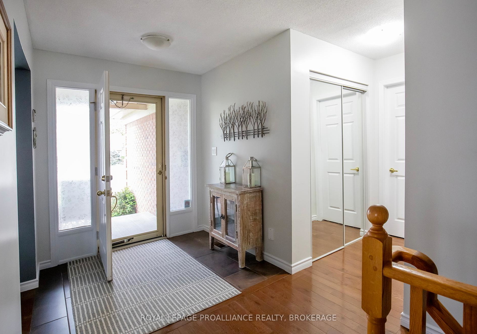 100-medley-court-kingston-ontario-x12168103