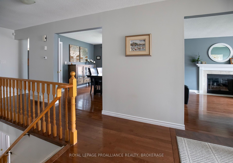 100-medley-court-kingston-ontario-x12168103