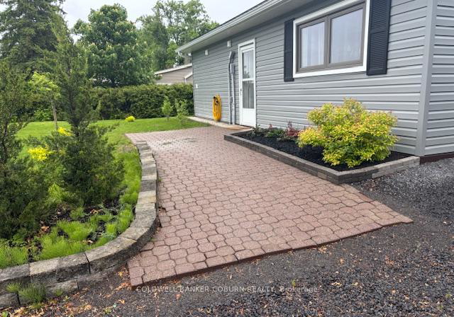 11397-county-road-18-highway-south-dundas-ontario-x12168125