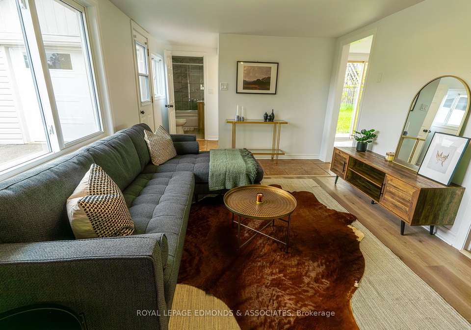 3-ethel-street-petawawa-ontario-x12168262