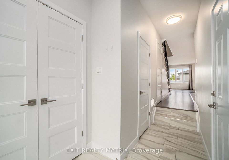 5-flagstone-private-lane-north-stormont-ontario-x12168300