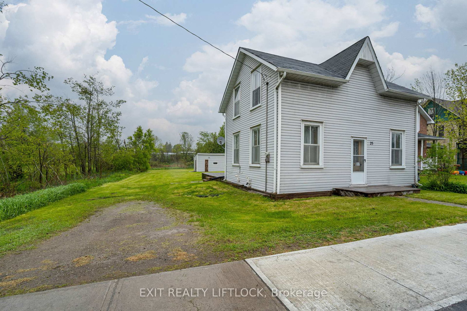 25-king-street-w-kawartha-lakes-ontario-x12168332