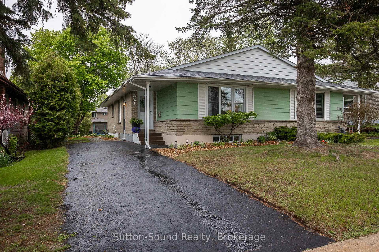821-gustavus-street-saugeen-shores-ontario-x12168418