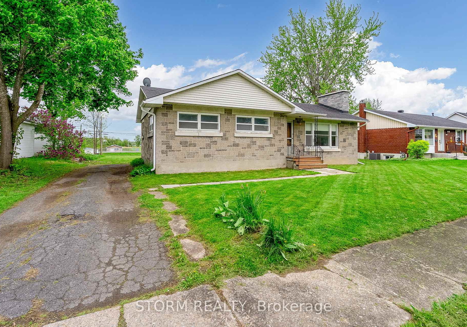 52-st-lawrence-street-south-stormont-ontario-x12168460