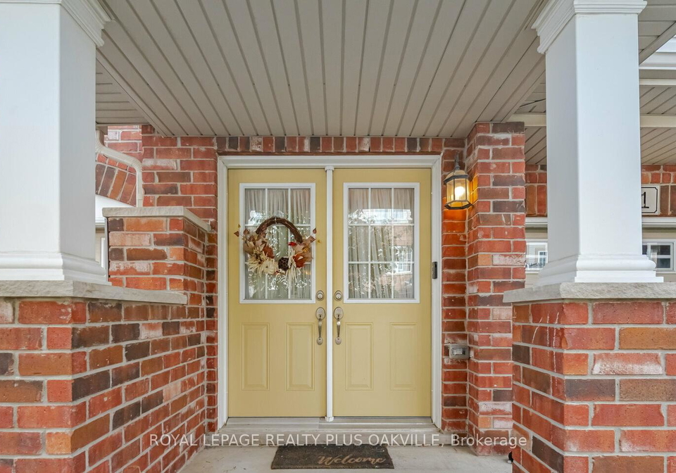 9-dorchester-terrace-hamilton-ontario-x12168909