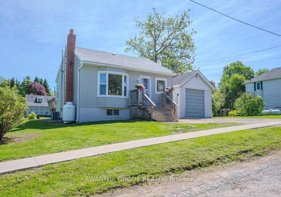 26-elizabeth-street-kawartha-lakes-ontario-x12169136