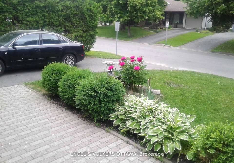 1266-alloway-crescent-ottawa-ontario-x12169552