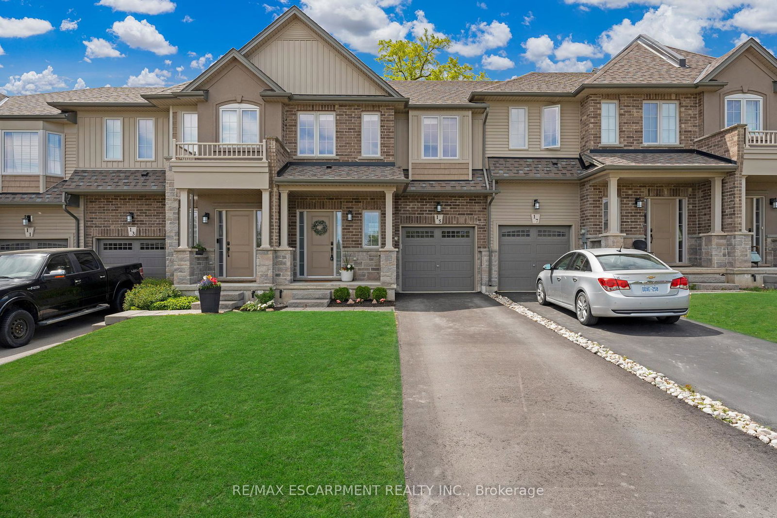 15-dennis-drive-west-lincoln-ontario-x12169665