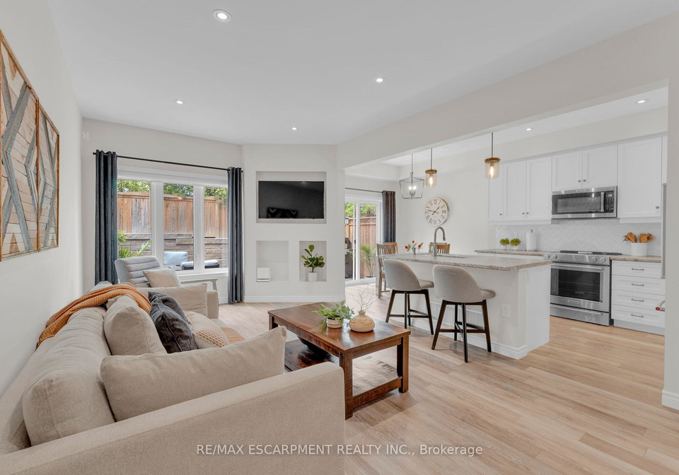 15-dennis-drive-west-lincoln-ontario-x12169665