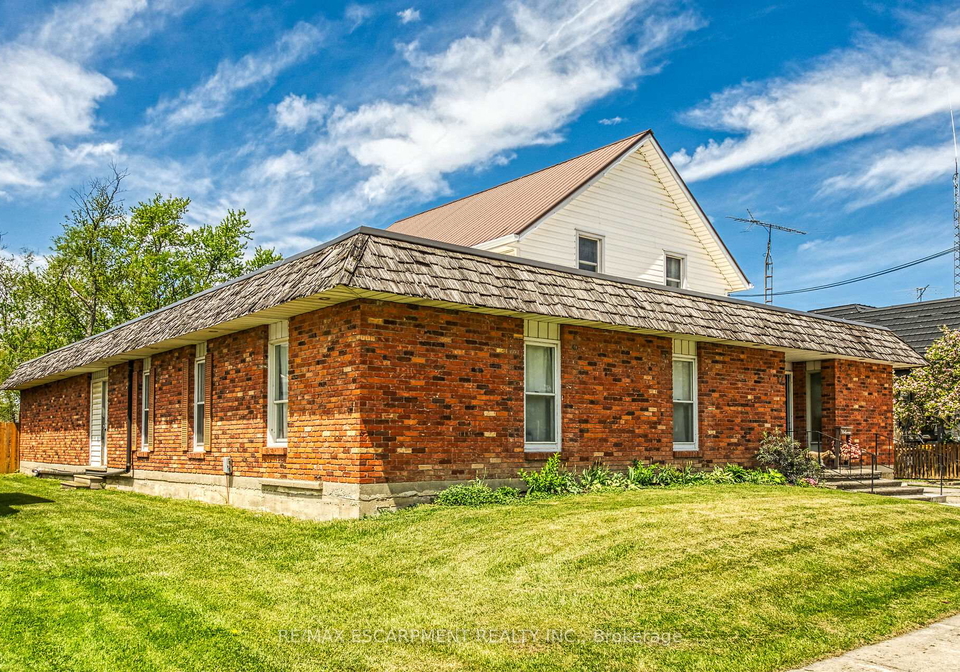 17-erie-avenue-n-haldimand-ontario-x12170032