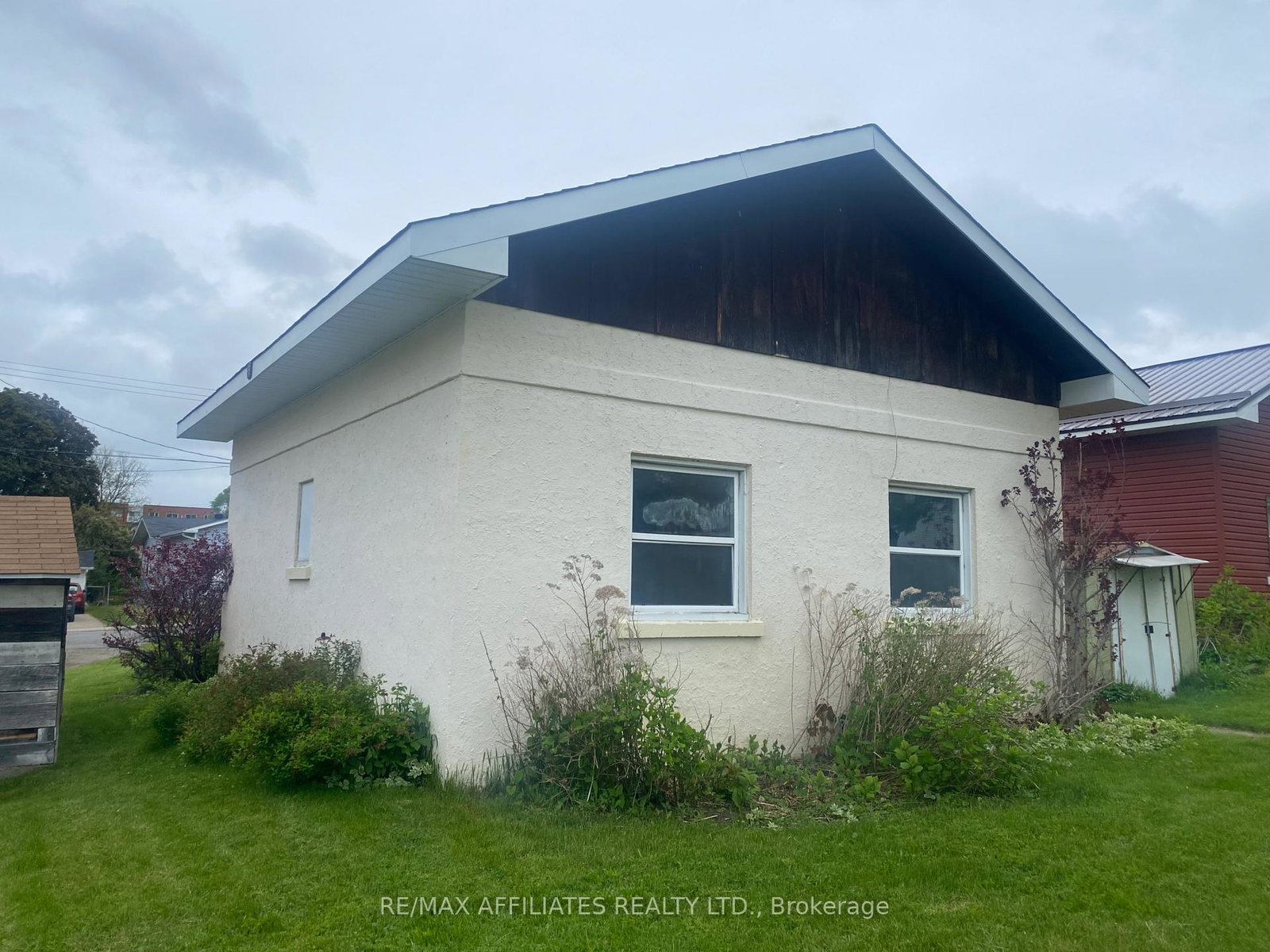 7-mckenzie-avenue-smiths-falls-ontario-x12170177