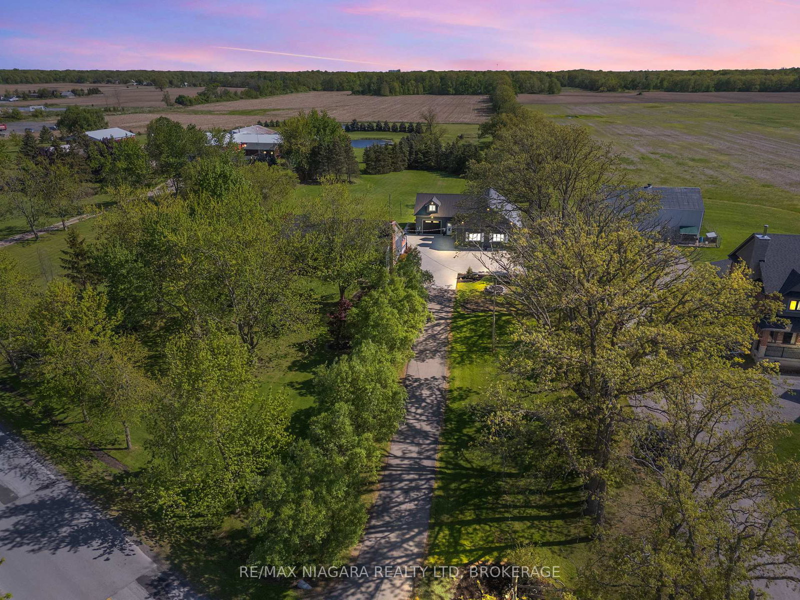 8636-sixteen-road-west-lincoln-ontario-x12170216